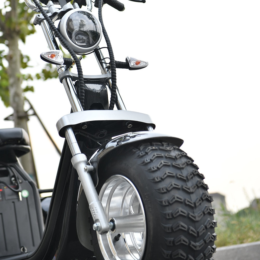 Adult Electric 3 Wheel Scooter 2000W Motor Max Speed